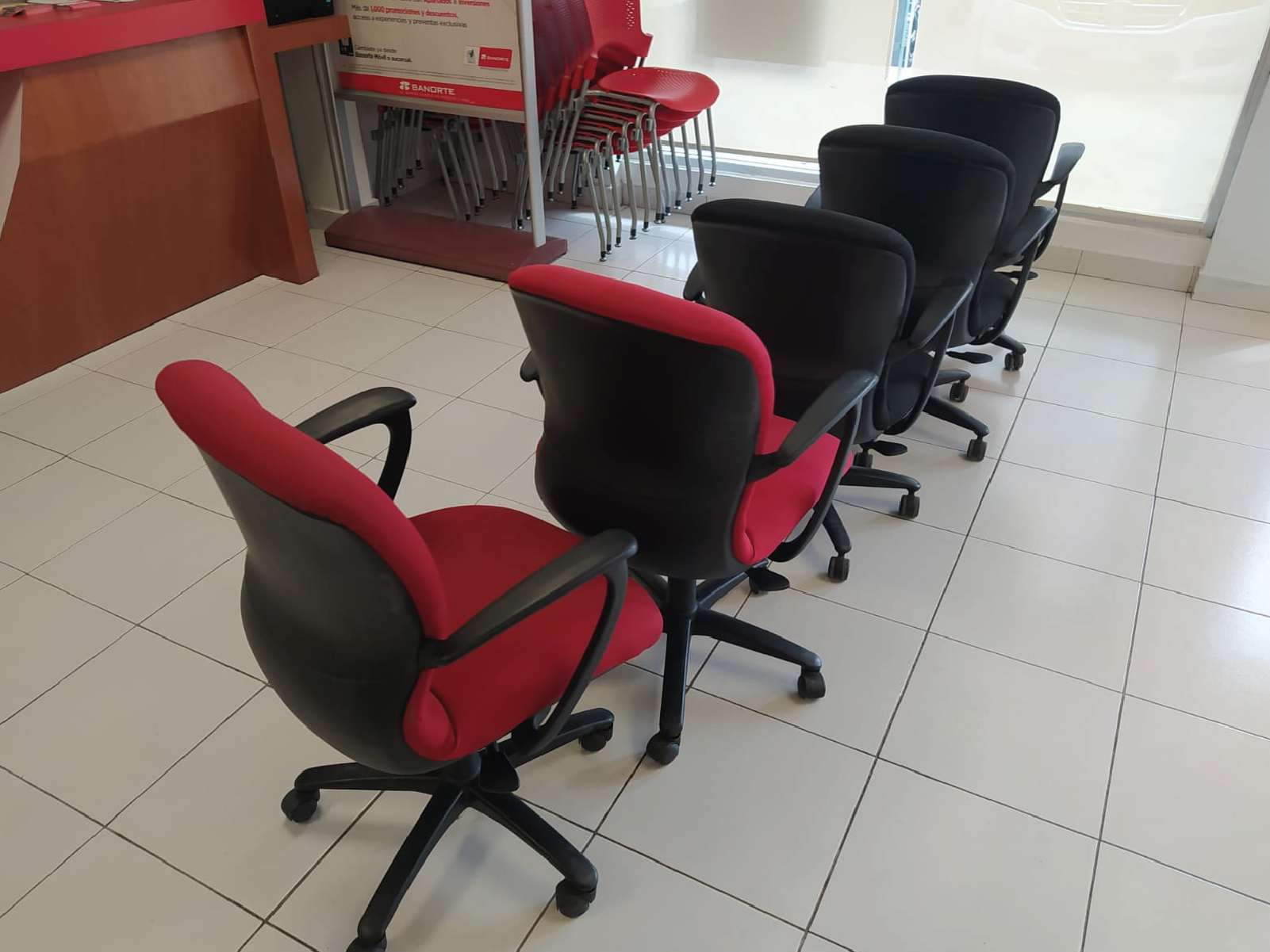 Mesa de trabajo 9@2x